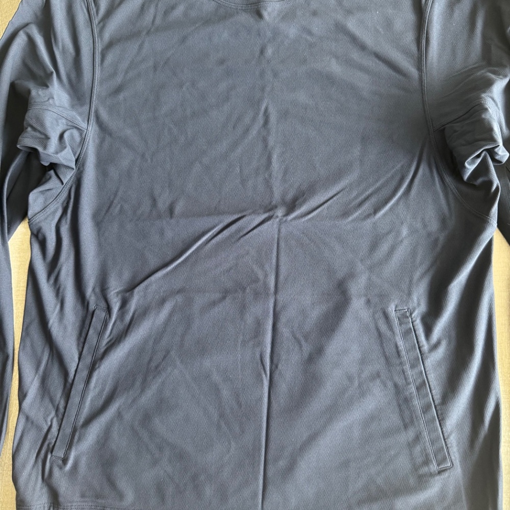 Lululemon Navy Pullover Size Medium - image 2